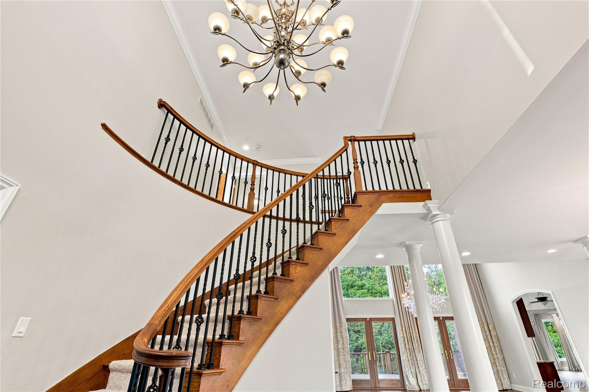 8263 Pine Hollow Trail Property Photo 26