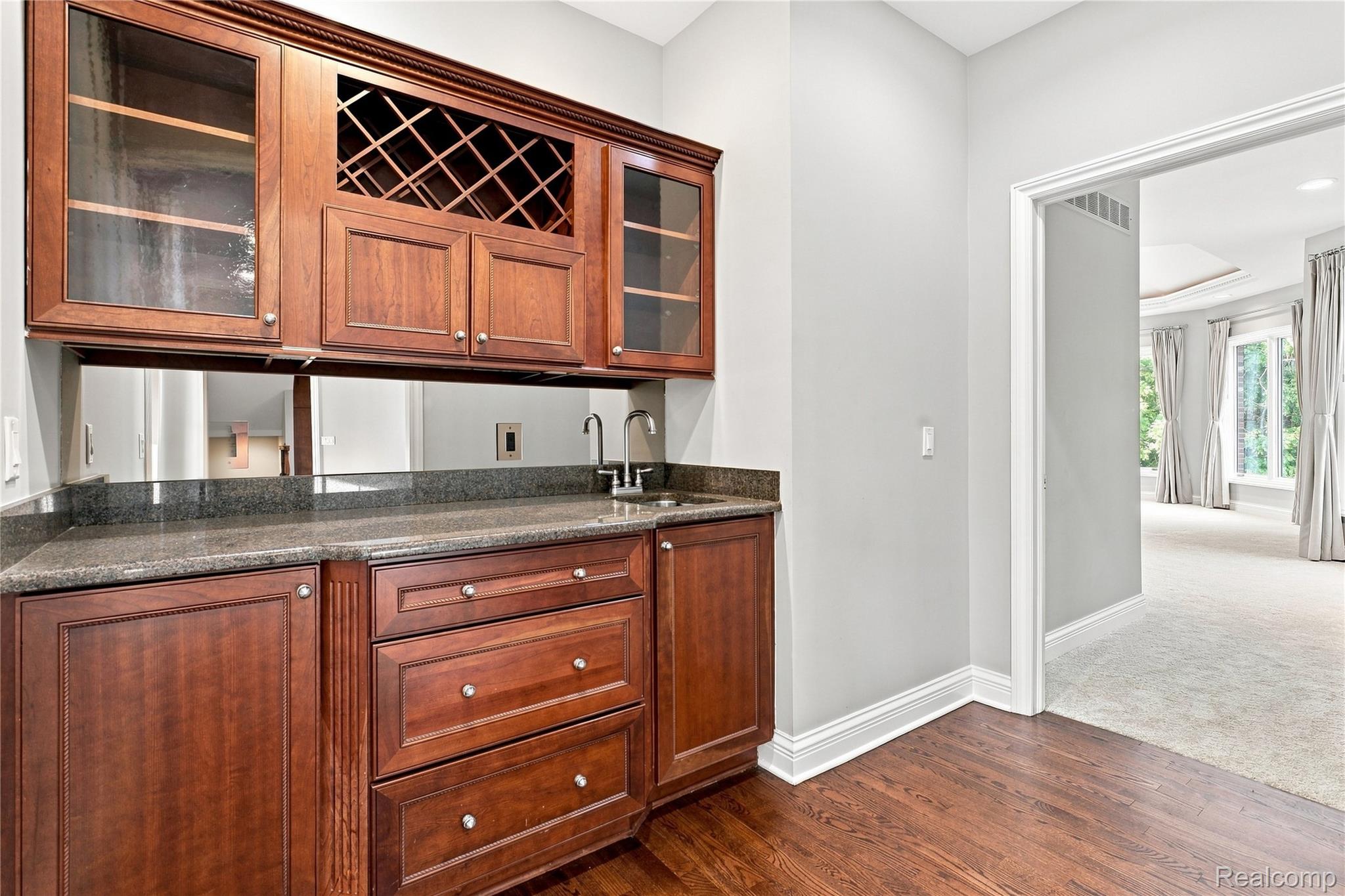 8263 Pine Hollow Trail Property Photo 61