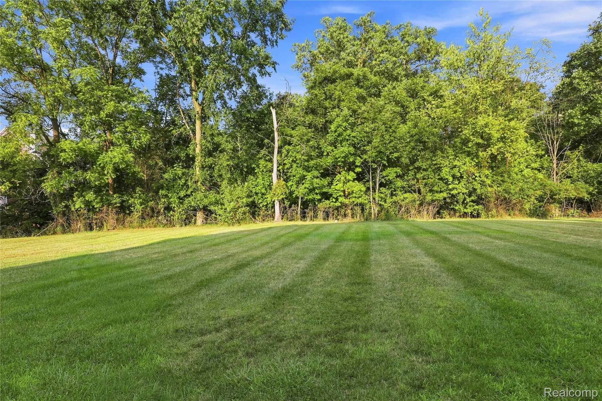 8263 Pine Hollow Trail Property Photo 83