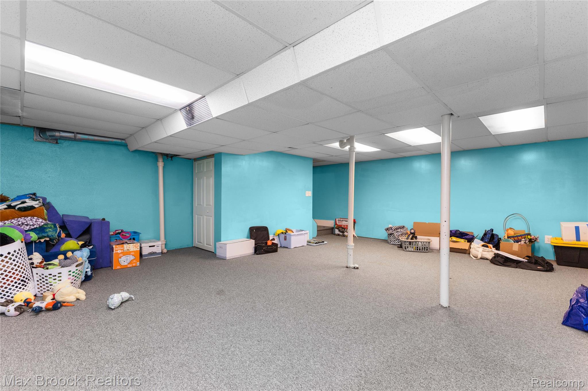 2312 Hillcrescent Drive Property Photo 41