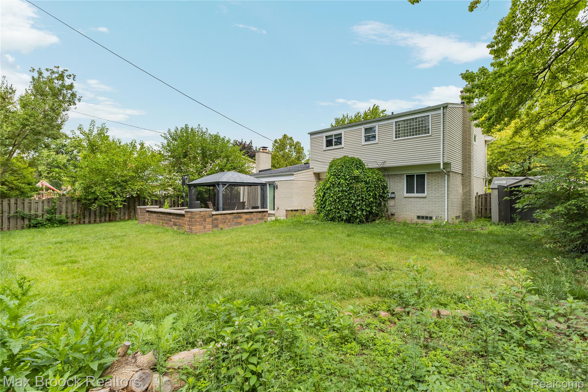 2312 Hillcrescent Drive Property Photo 48