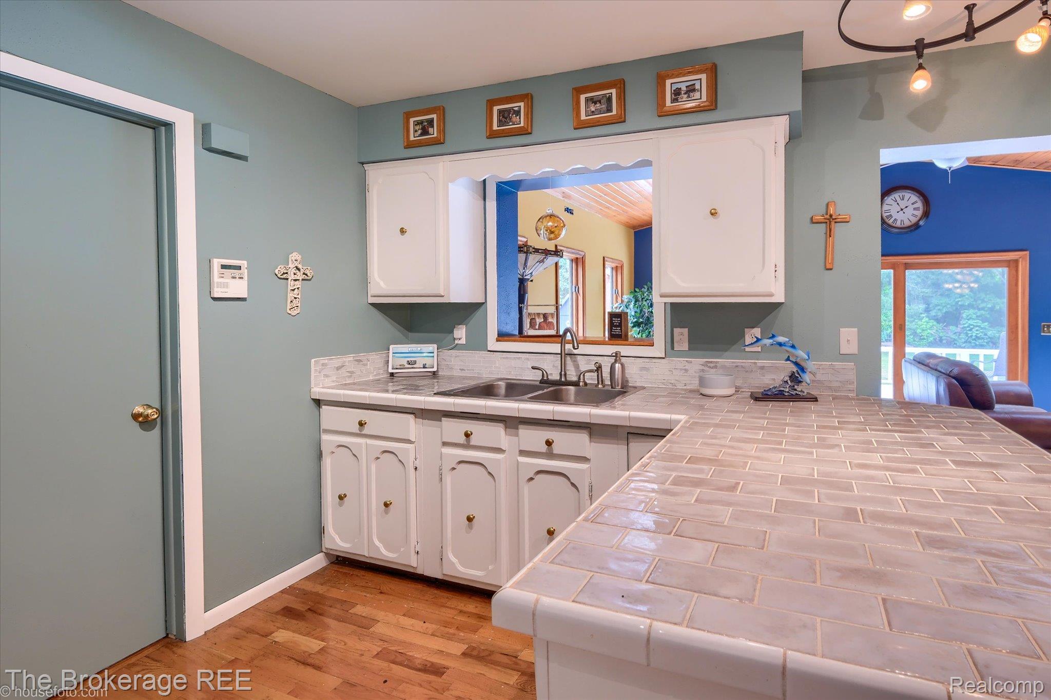 2127 Holly Tree Drive Property Photo 26