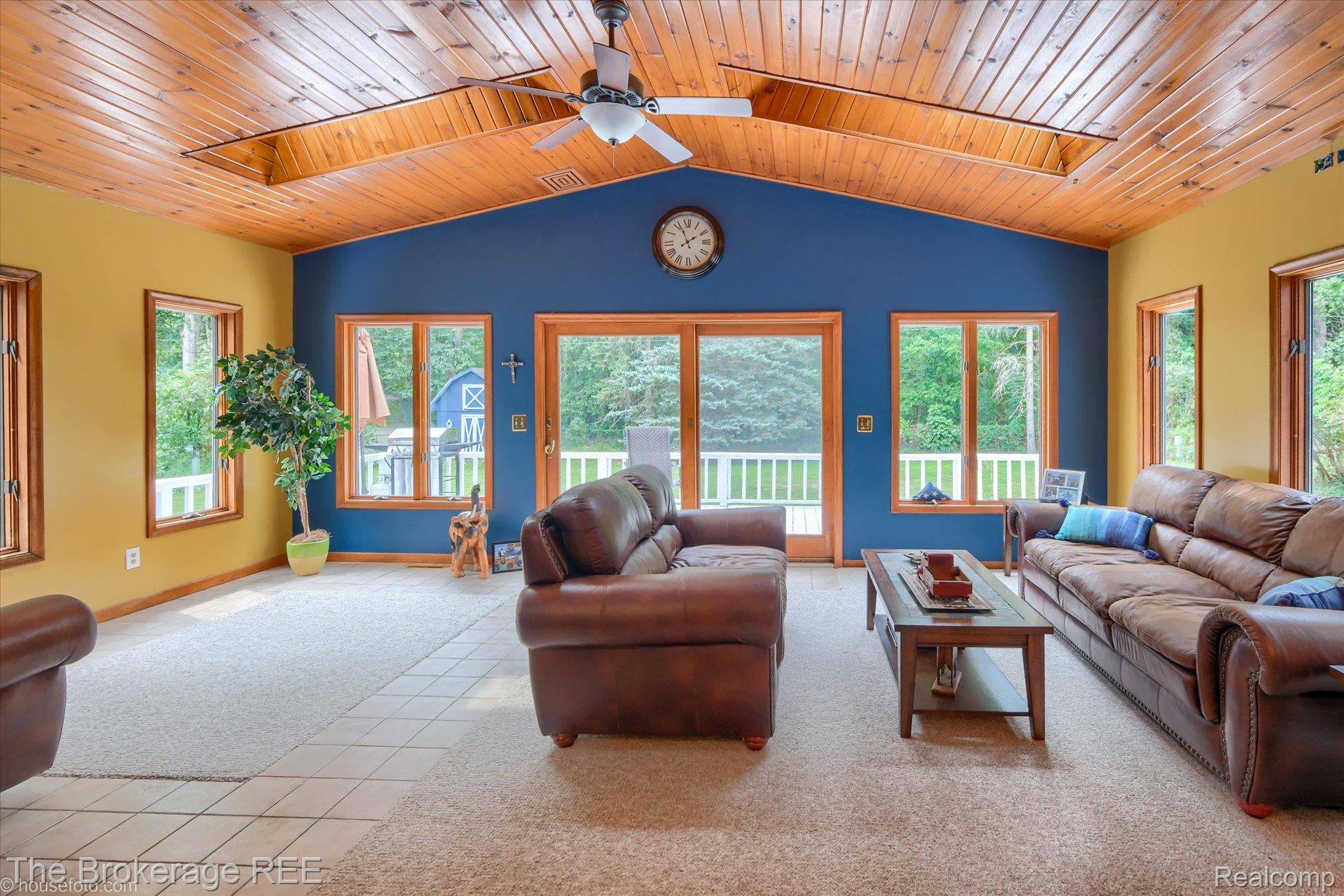 2127 Holly Tree Drive Property Photo 34