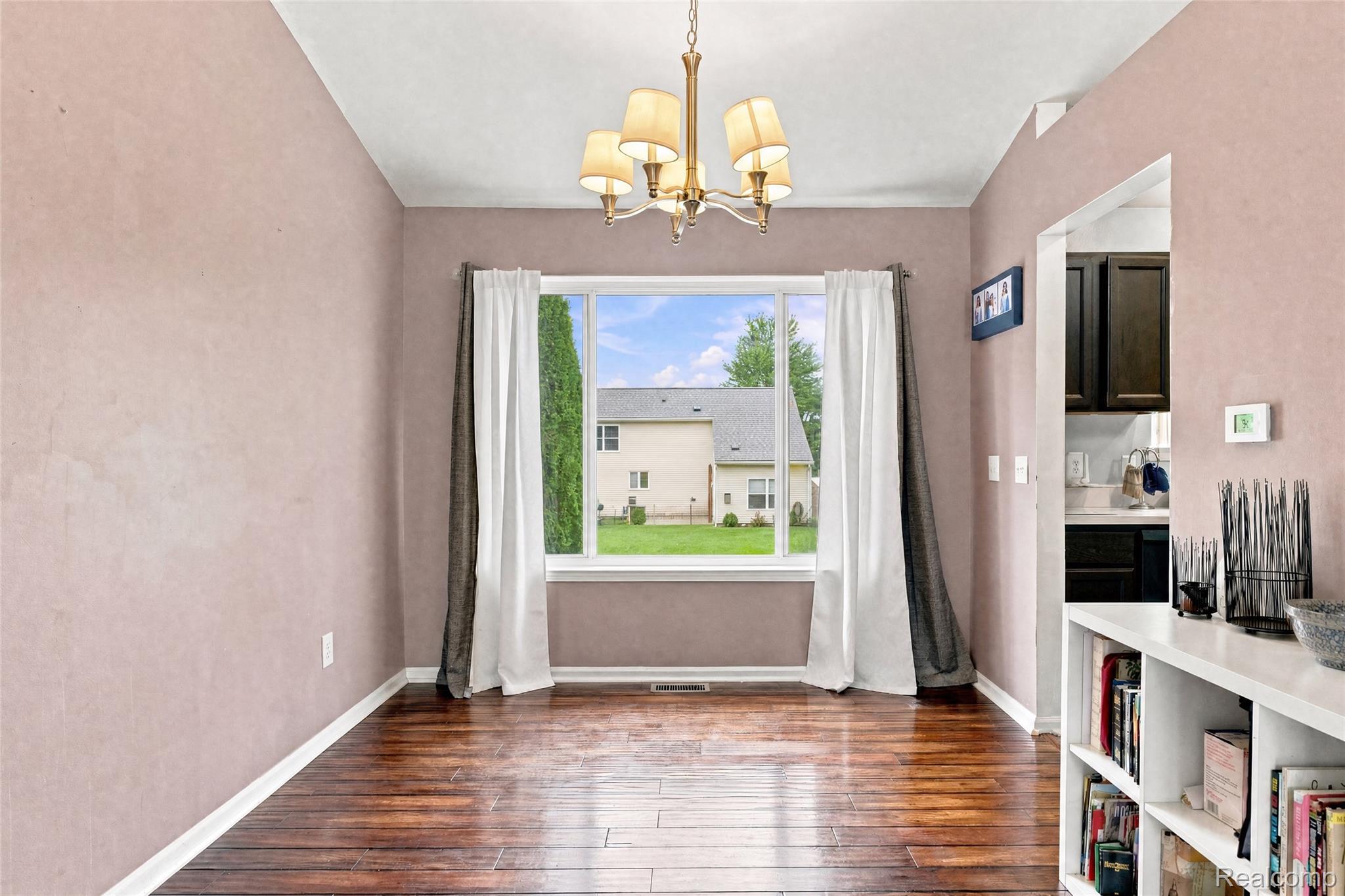 7190 Hogan Drive Property Photo 14