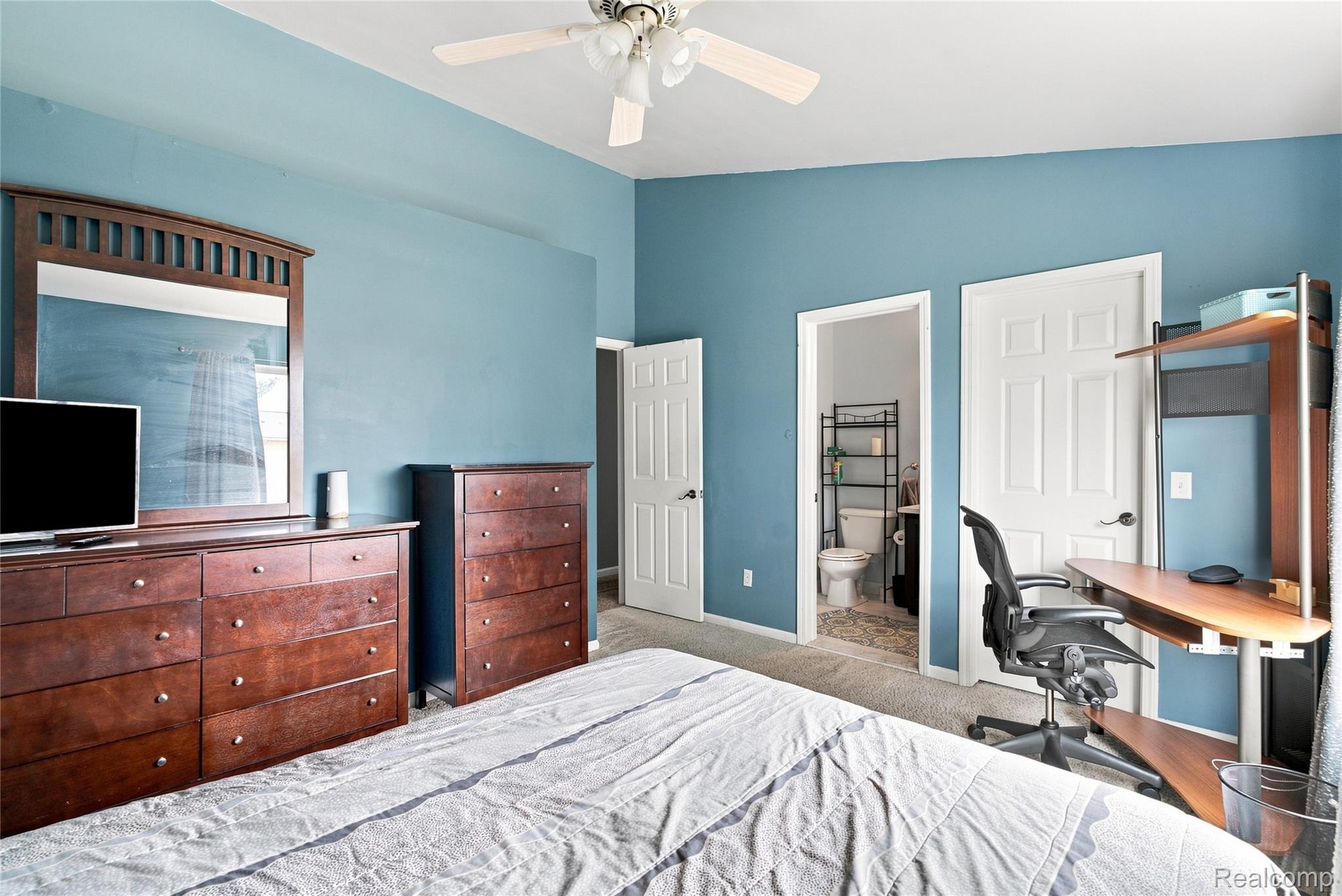 7190 Hogan Drive Property Photo 24