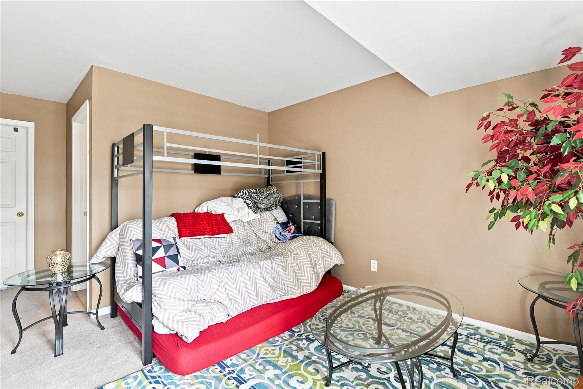 7190 Hogan Drive Property Photo 31