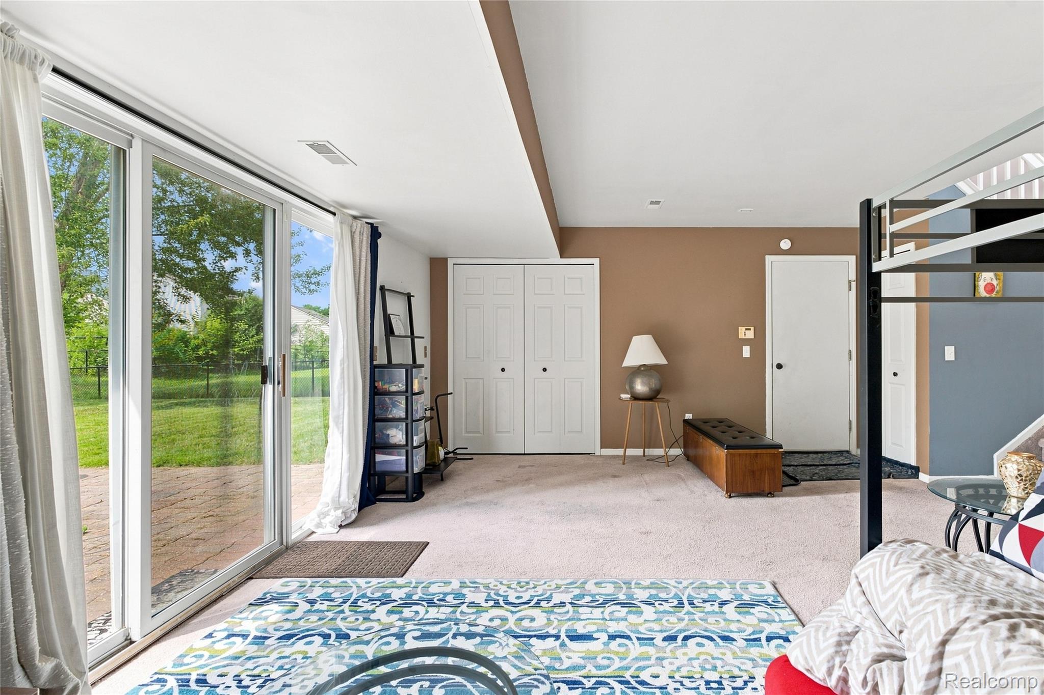 7190 Hogan Drive Property Photo 32