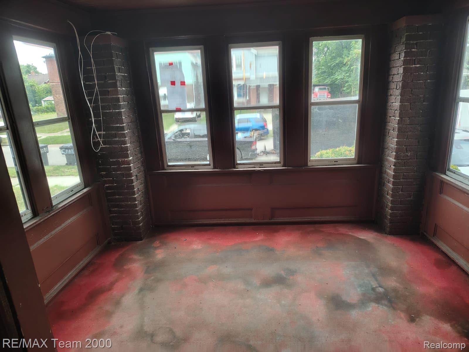 5200 S Martindale Street Property Photo 9