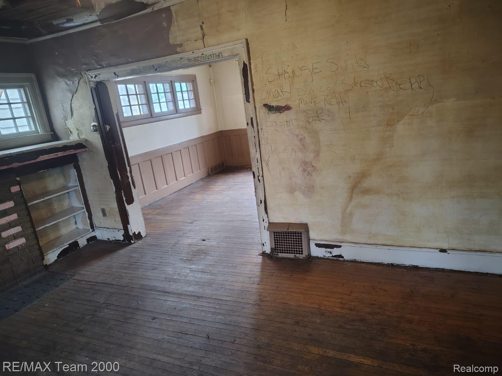 5200 S Martindale Street Property Photo 15