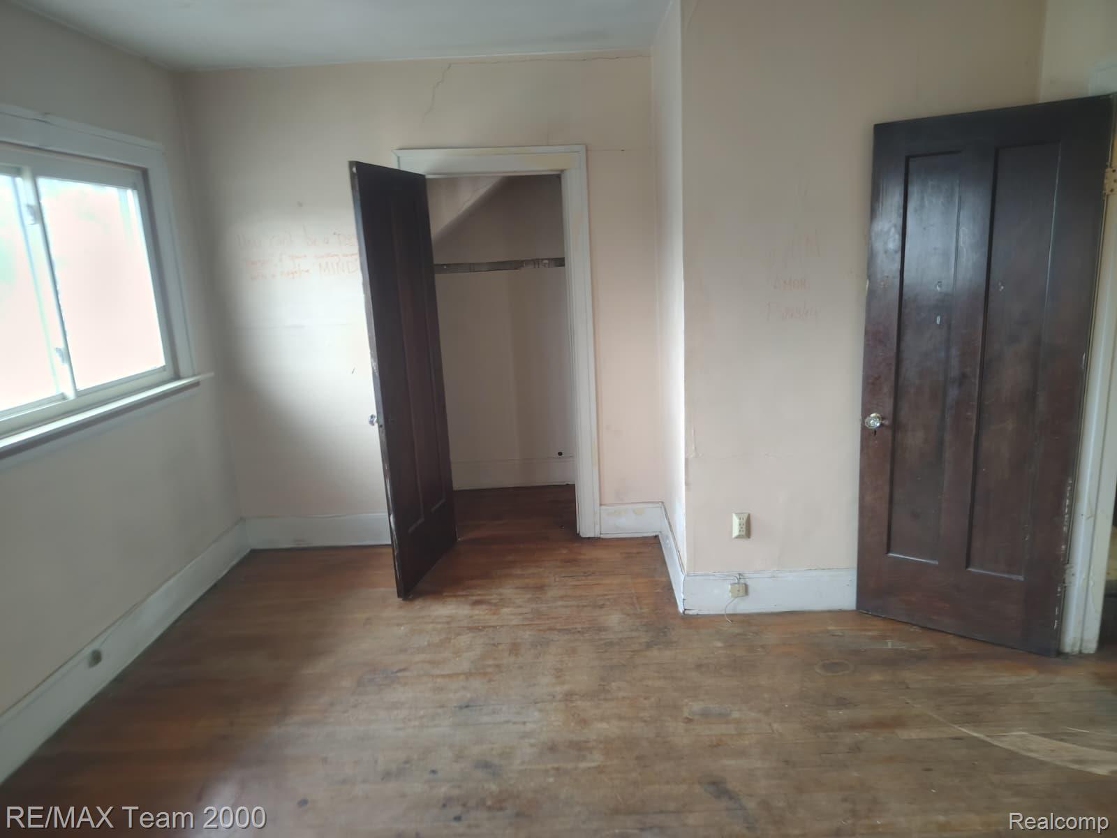 5200 S Martindale Street Property Photo 25