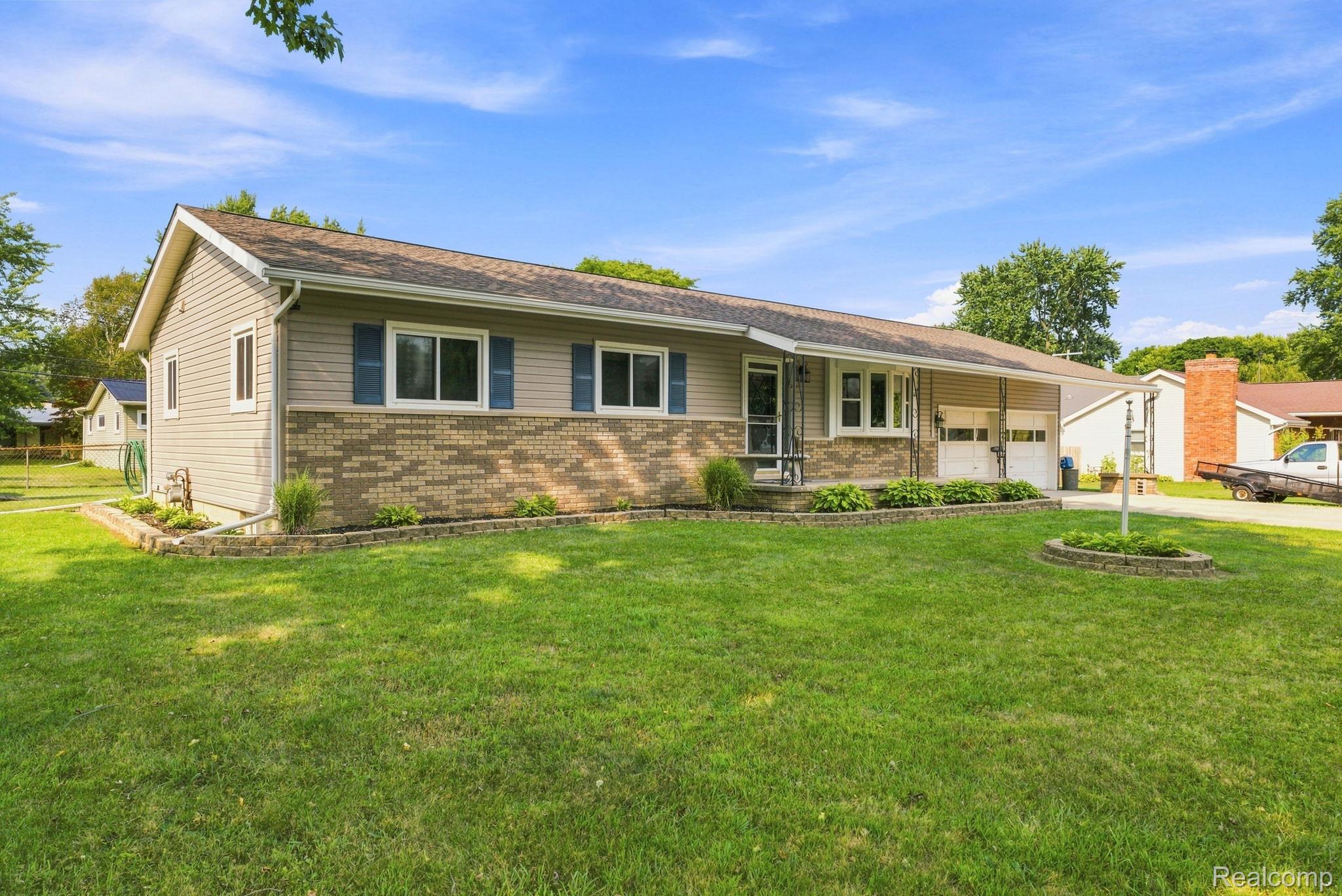 116 Clark Street Property Photo 2