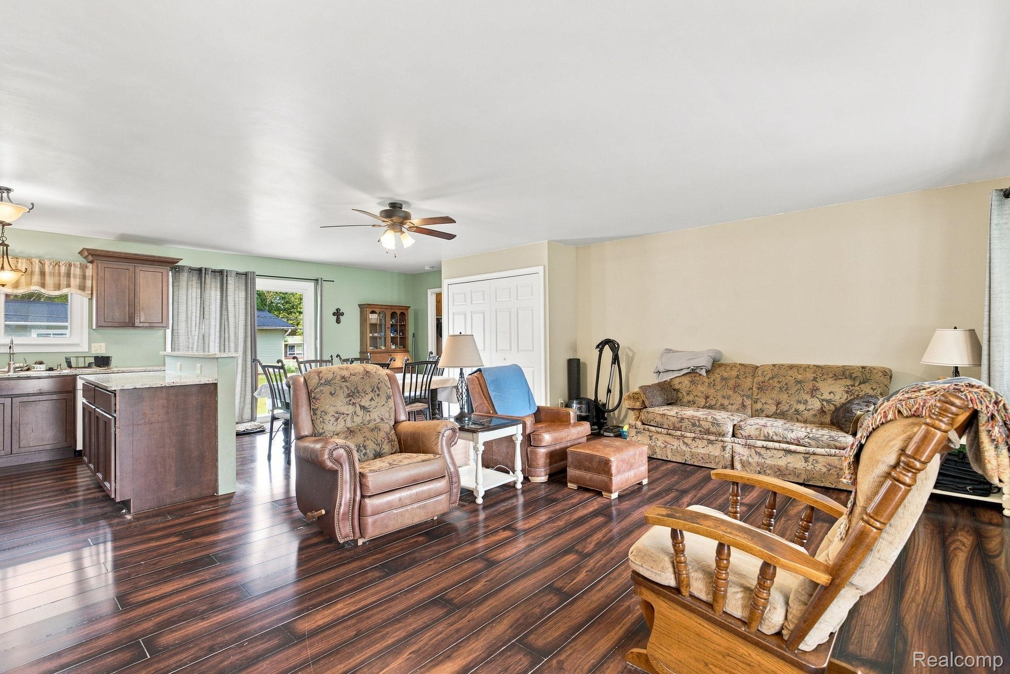 116 Clark Street Property Photo 6