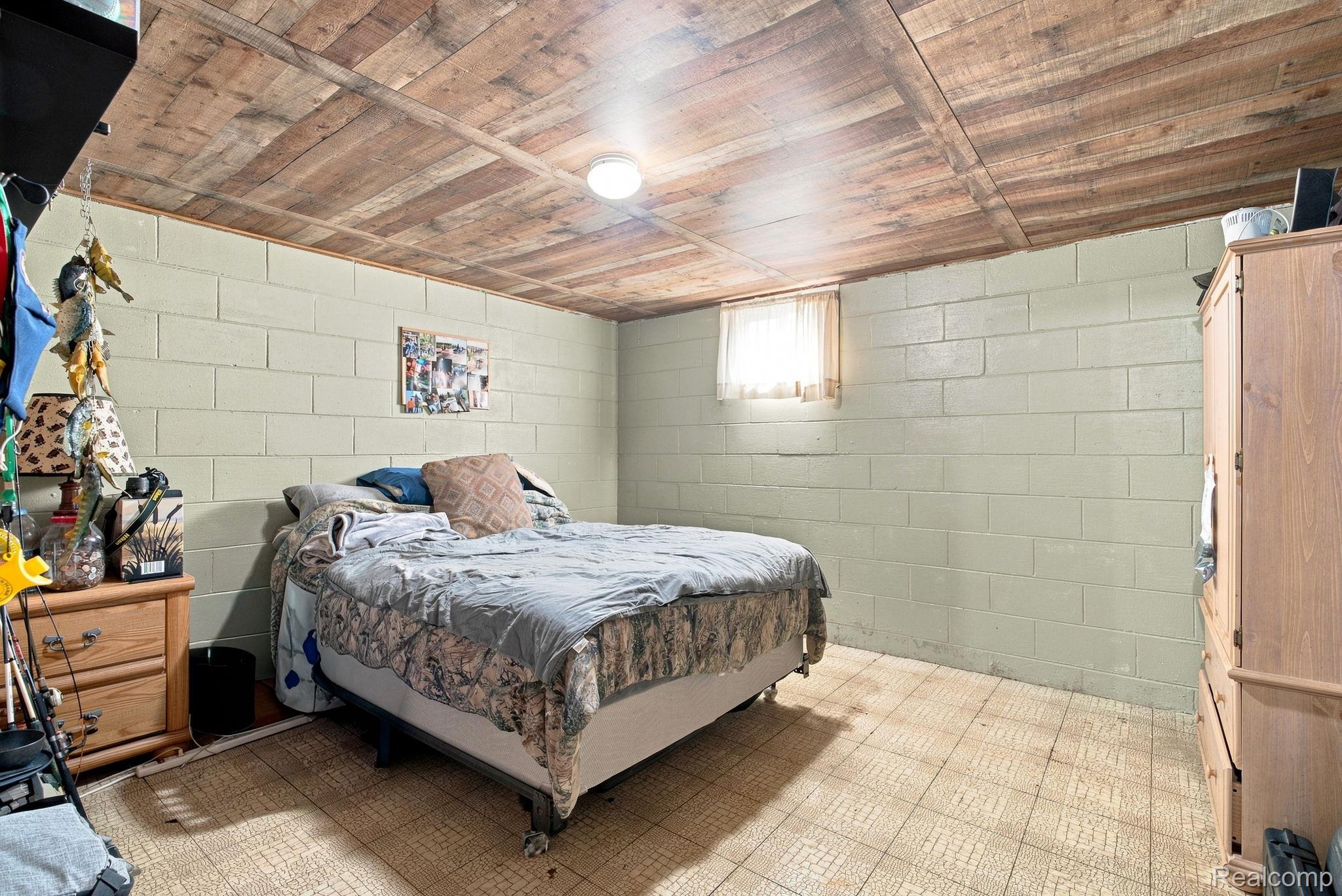 116 Clark Street Property Photo 27