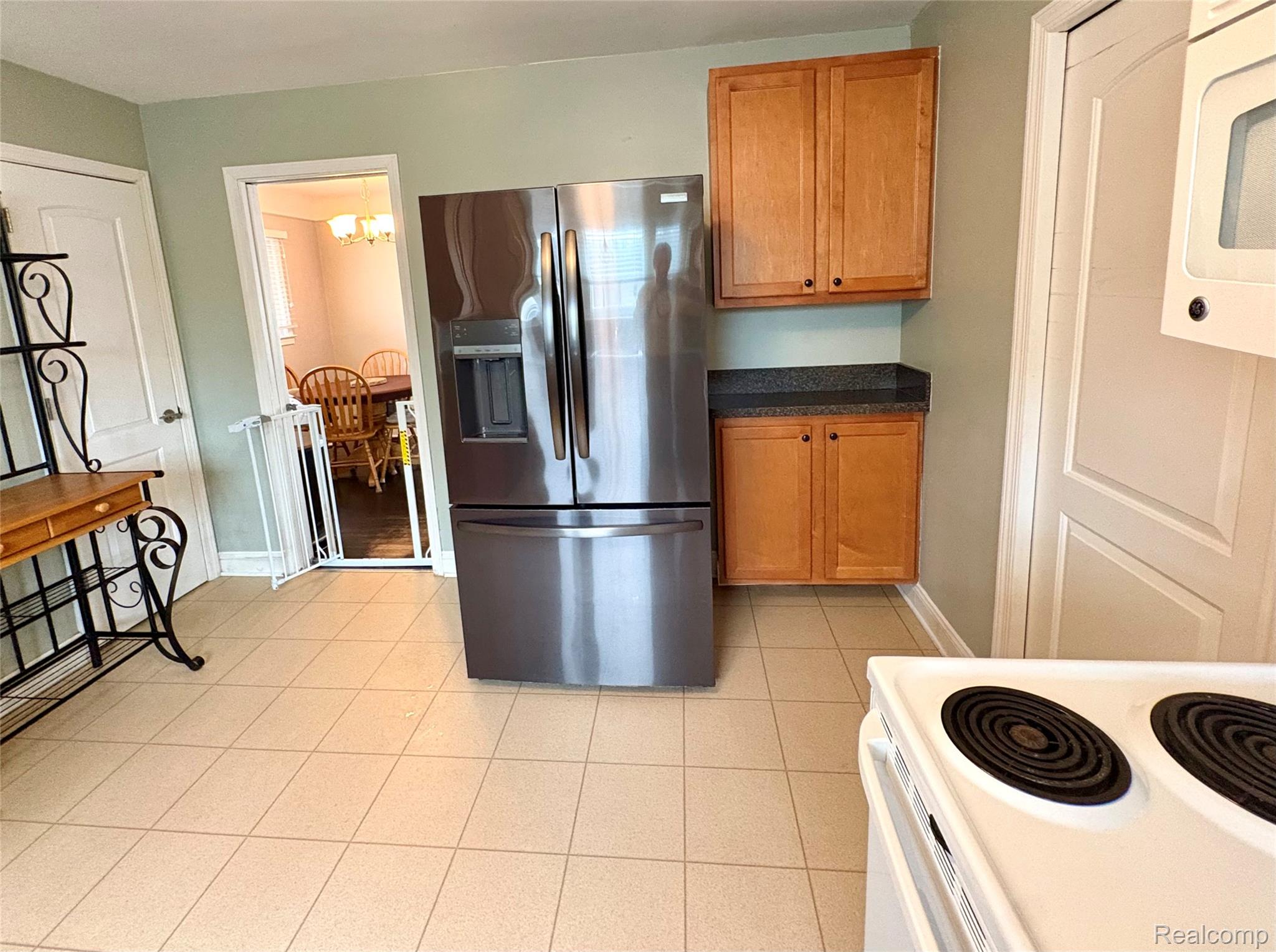 1812 E Longmeadow Road Property Photo 17