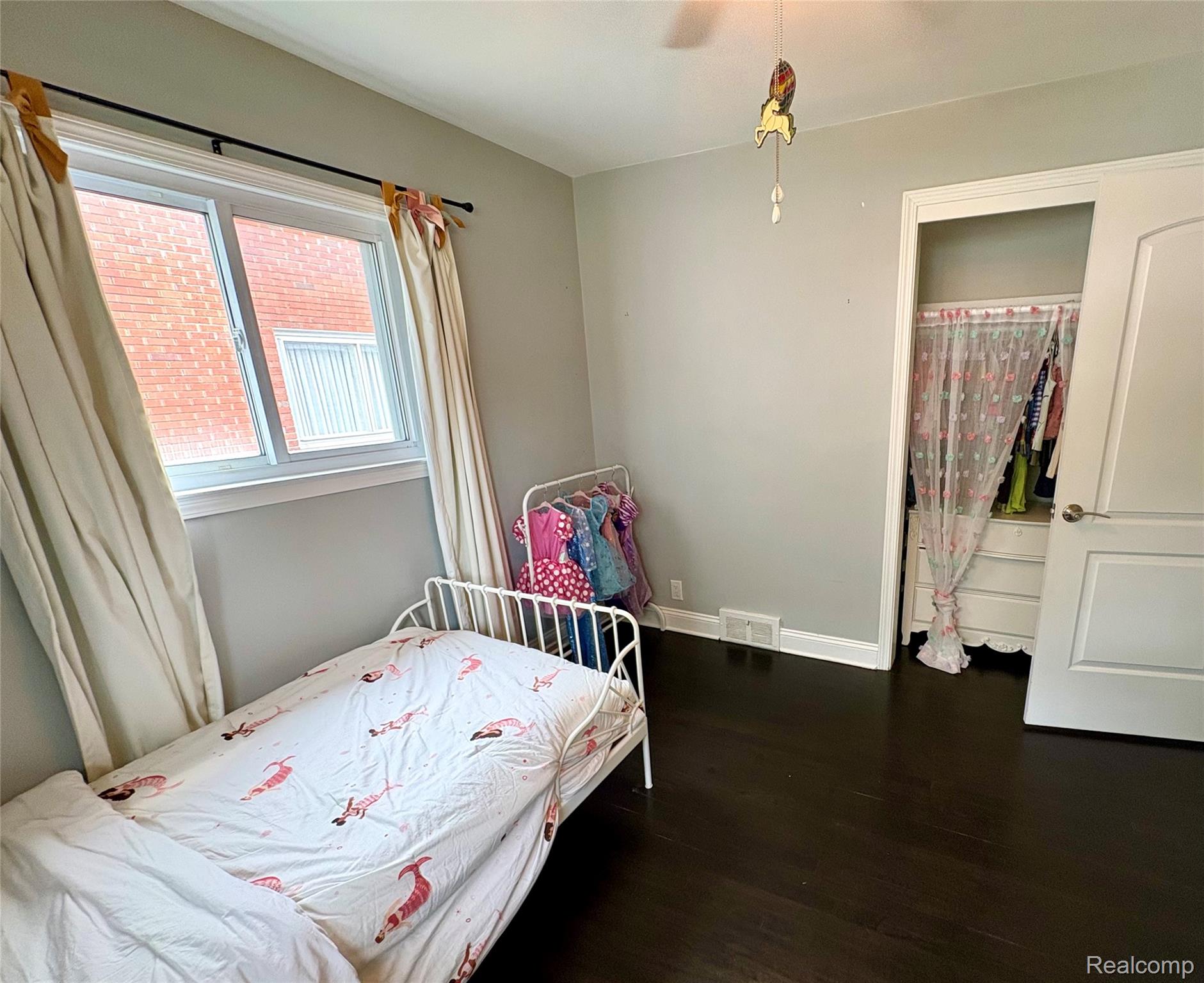 1812 E Longmeadow Road Property Photo 22