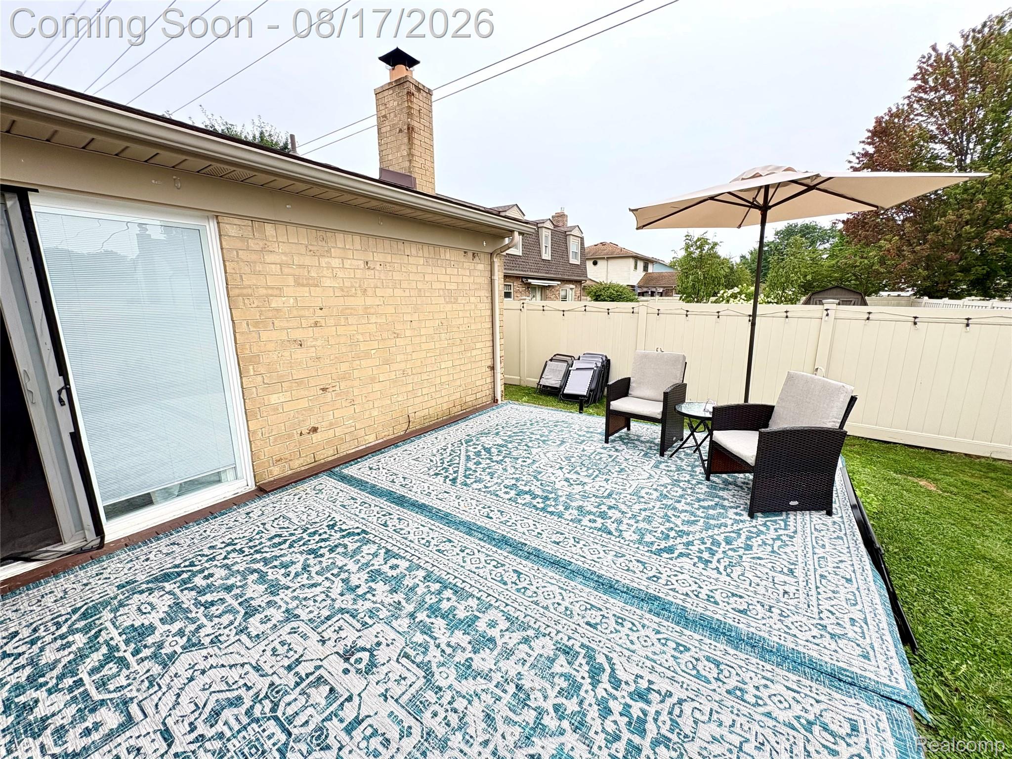 25128 Blanche Court Property Photo 4