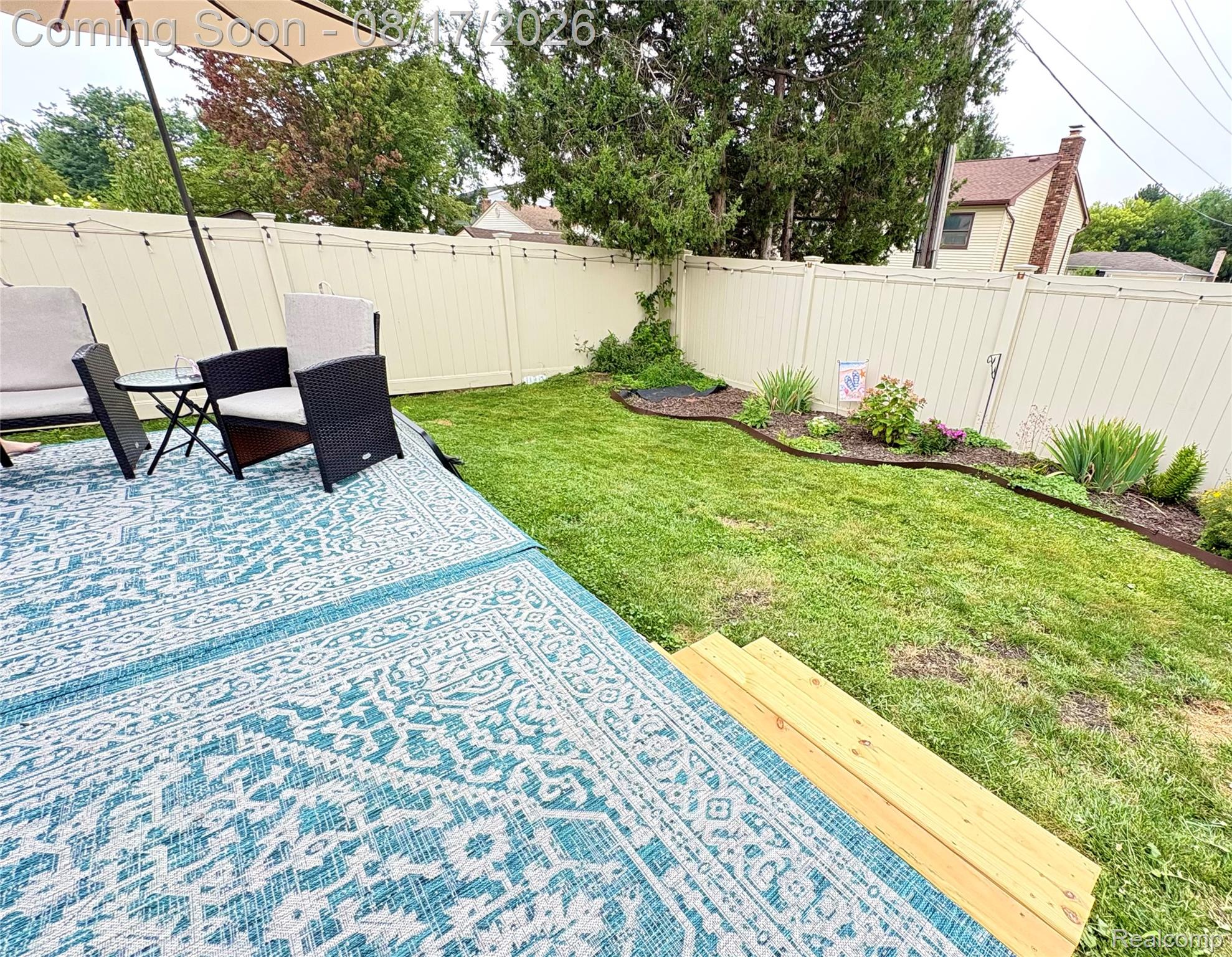 25128 Blanche Court Property Photo 5