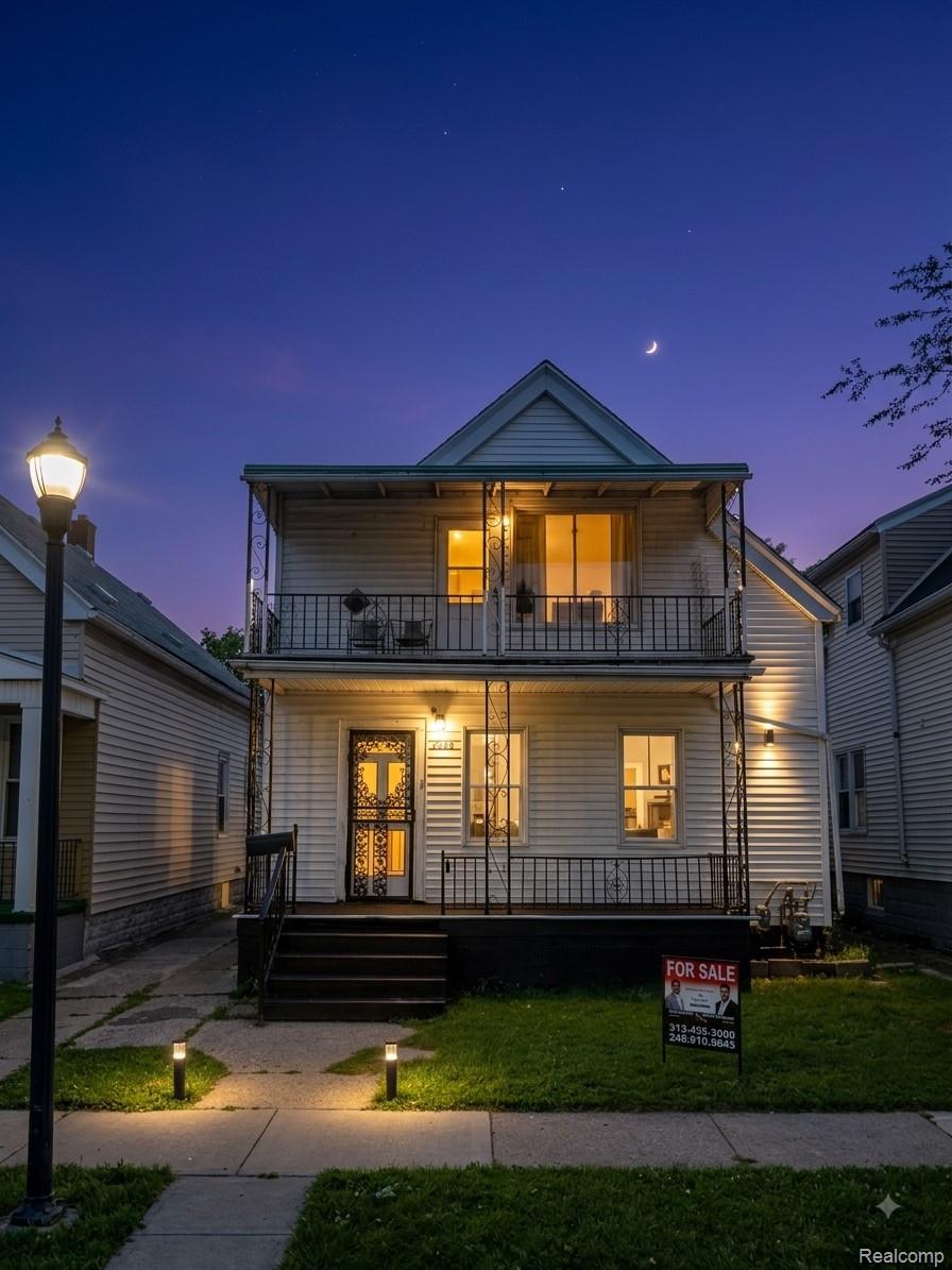 2282 Evaline Street Property Photo 1