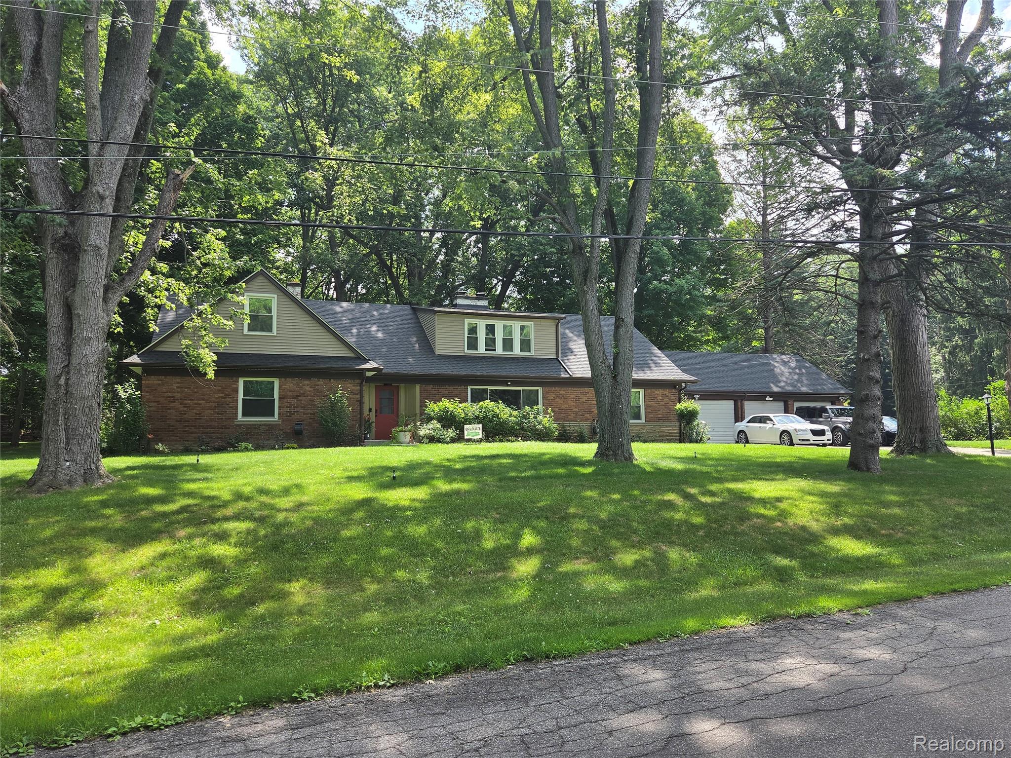 24100 Tamarack Trail Property Photo 1