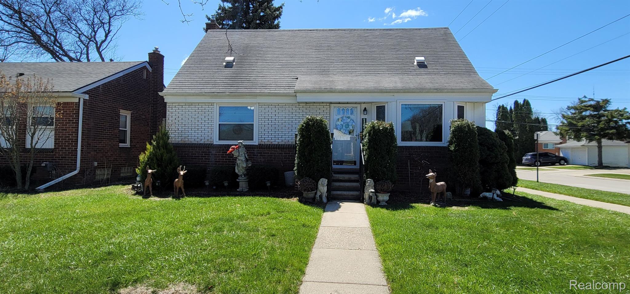 14301 Manhattan Street Property Photo 1