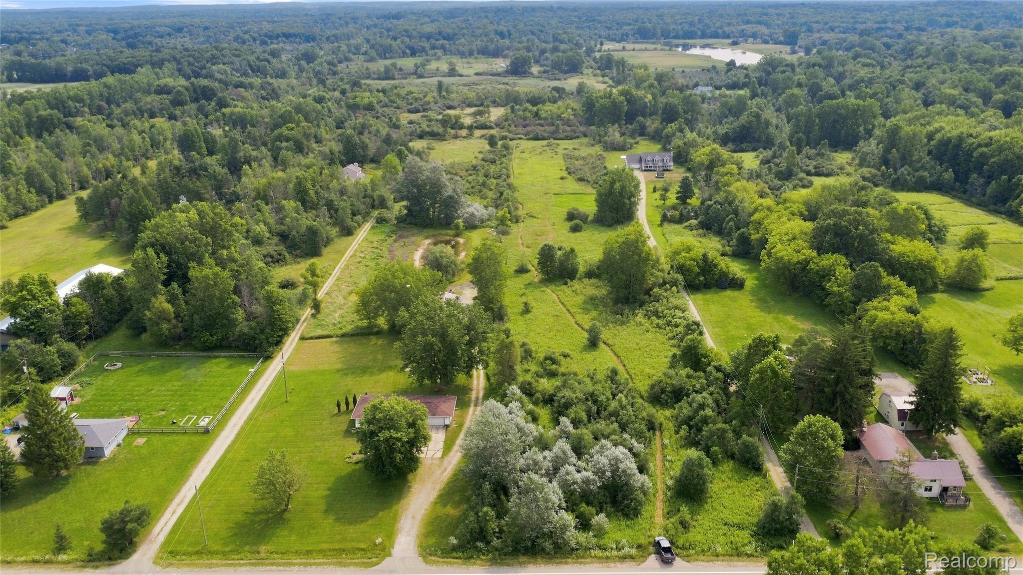 1705 S Sashabaw Road Property Photo 14