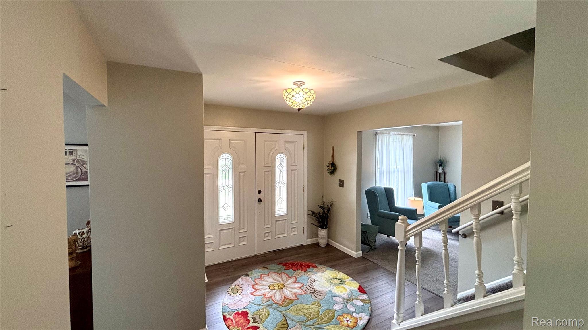 44783 Lake Crest Drive Property Photo 2