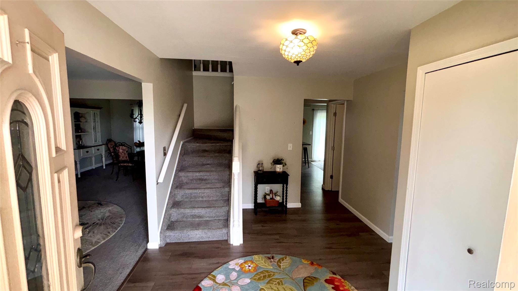 44783 Lake Crest Drive Property Photo 3