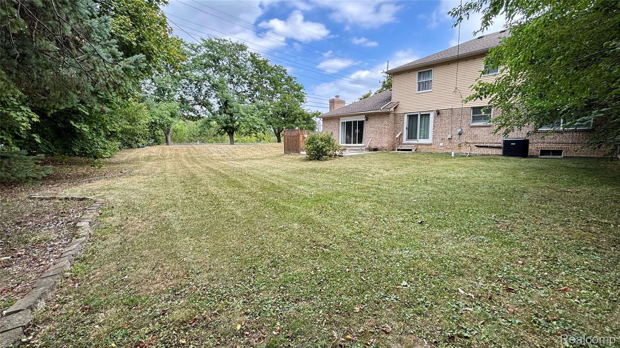 44783 Lake Crest Drive Property Photo 27