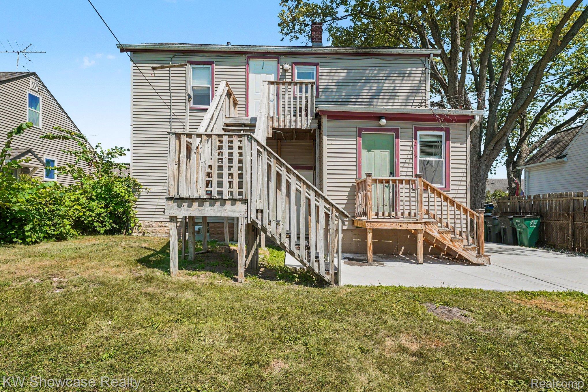 3021 Goodrich Street Property Photo 5