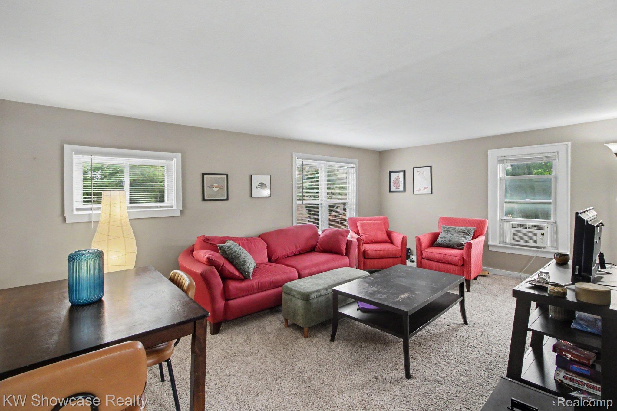 3021 Goodrich Street Property Photo 6