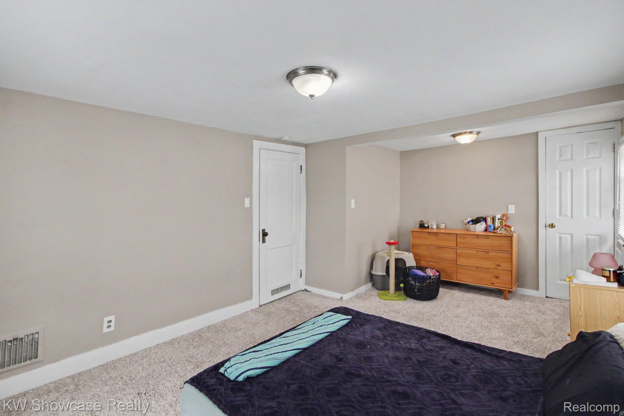 3021 Goodrich Street Property Photo 14