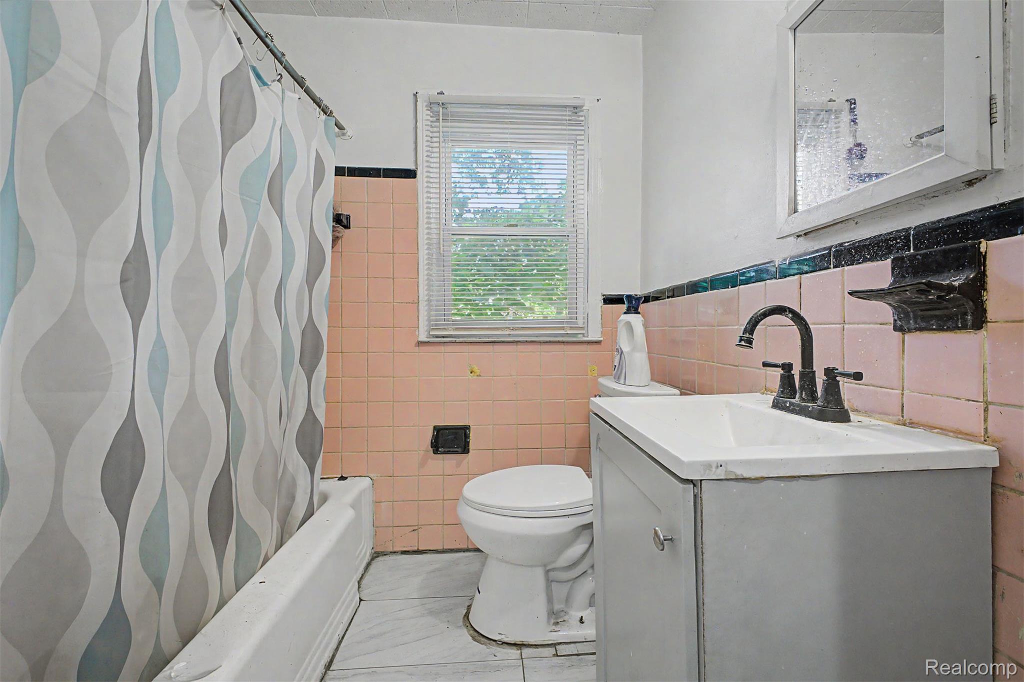 7434 Clayburn Street Property Photo 12