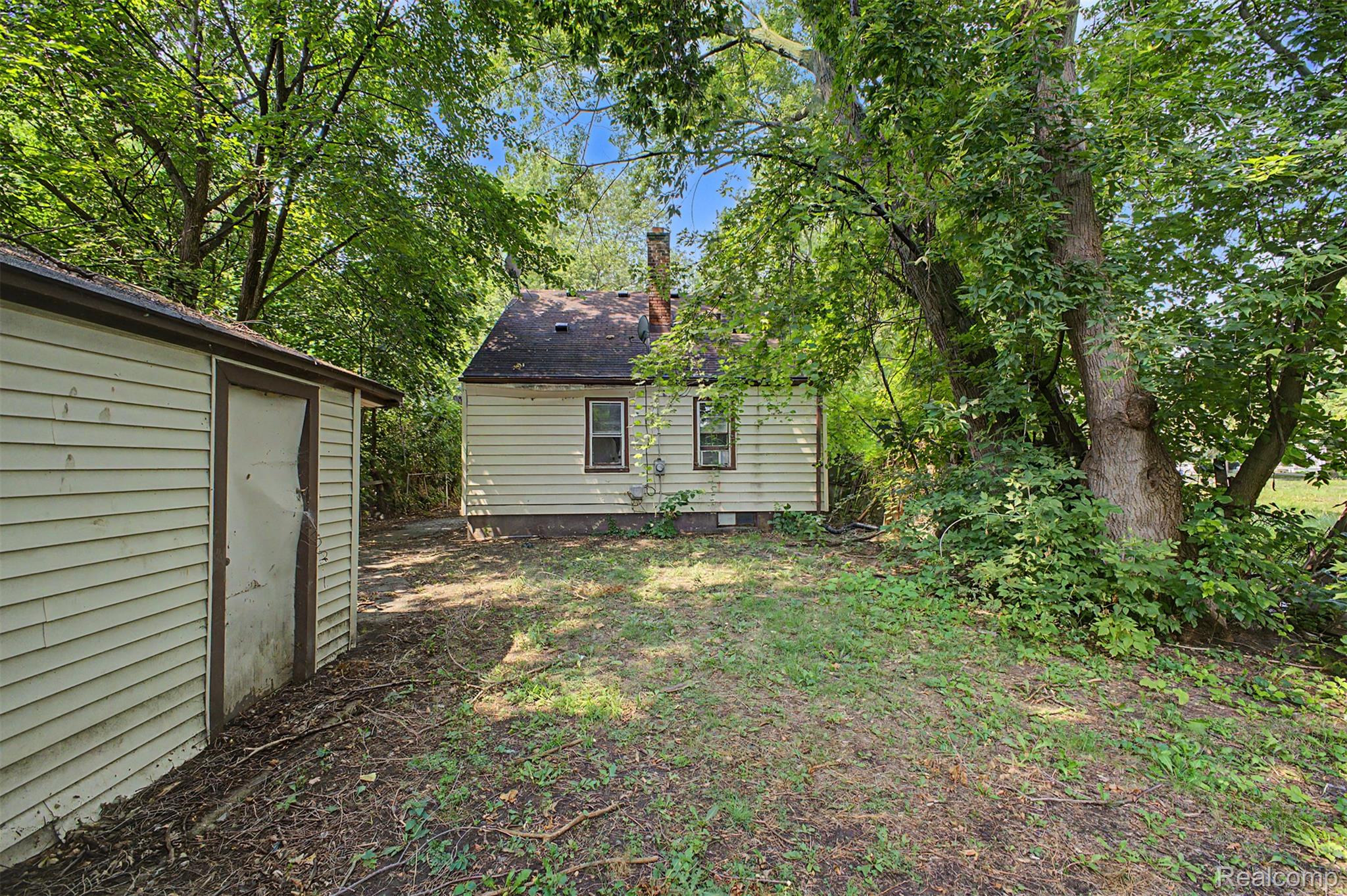 7434 Clayburn Street Property Photo 25