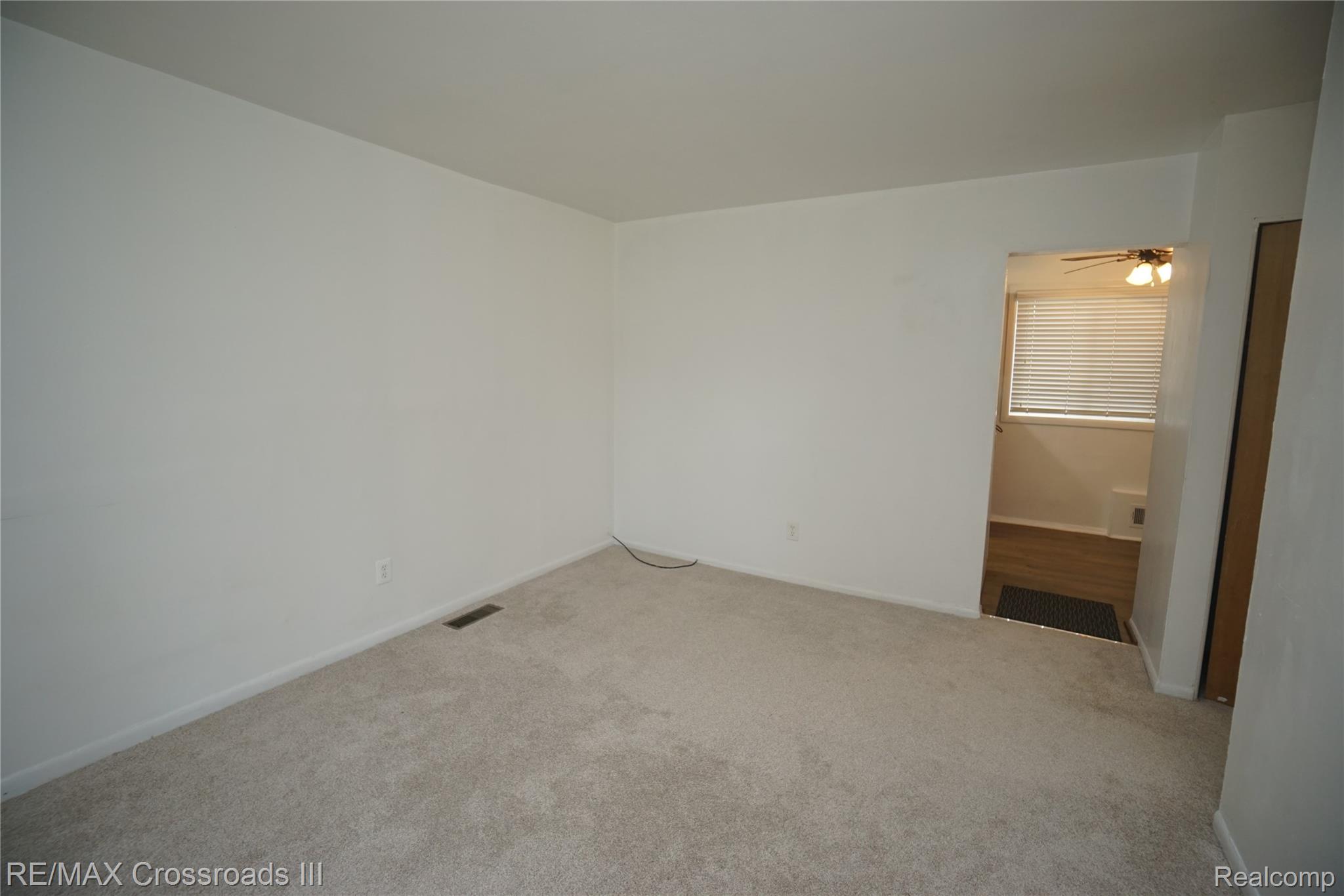 730 Fox Avenue Property Photo 4