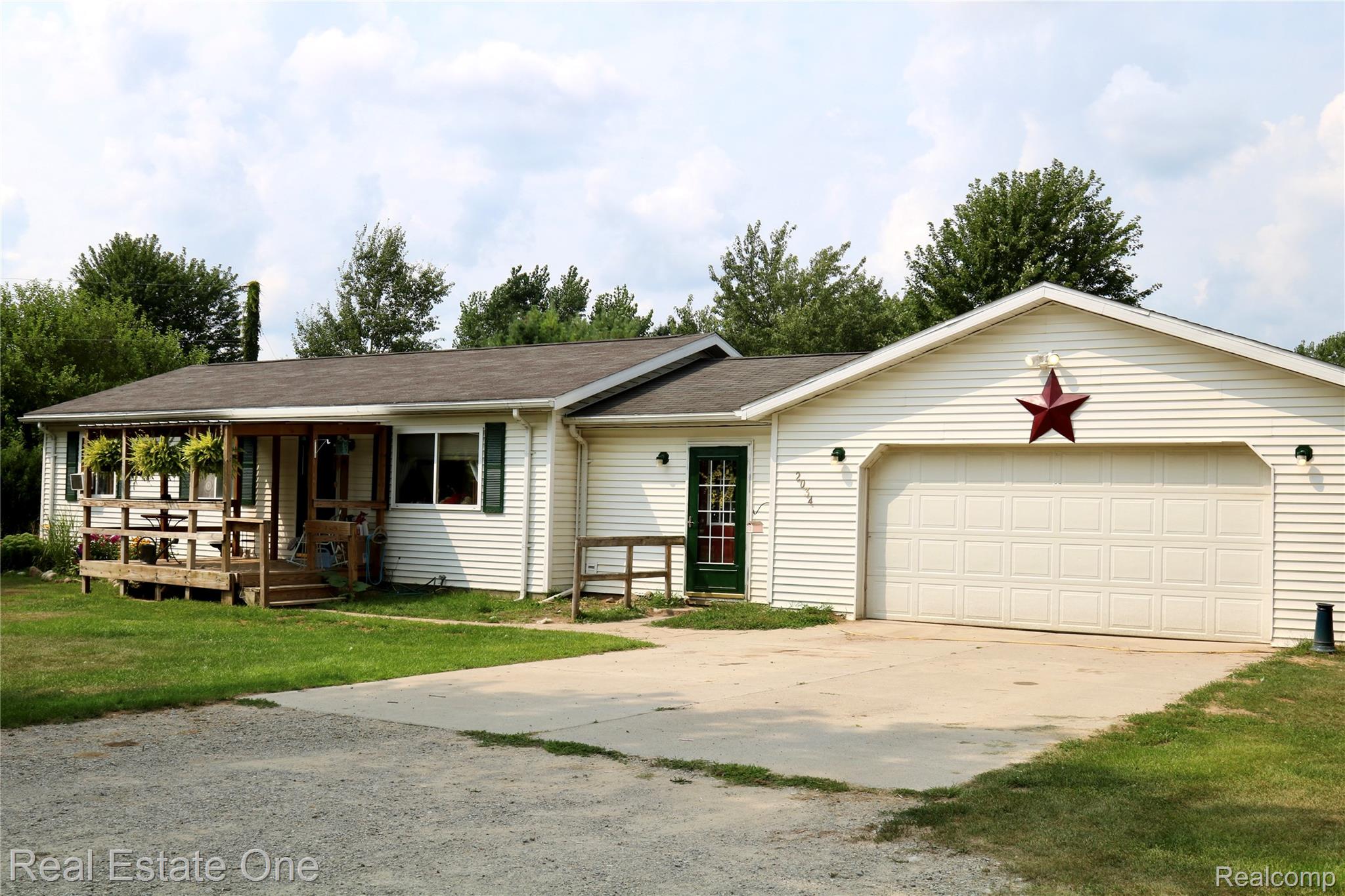 2034 Obrien Road Property Photo 1