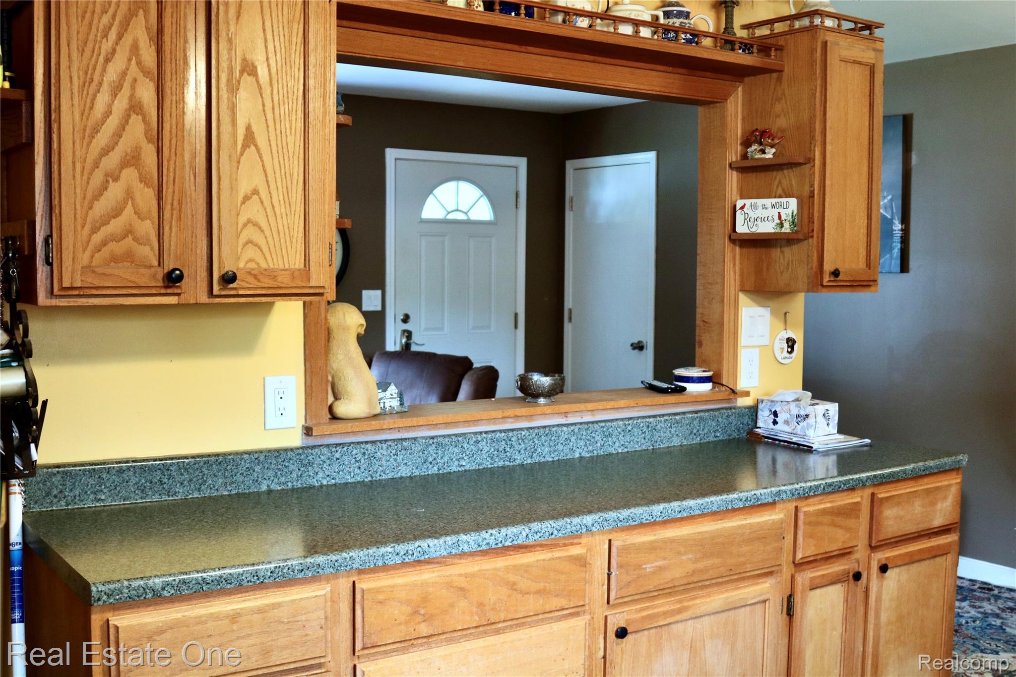 2034 Obrien Road Property Photo 8
