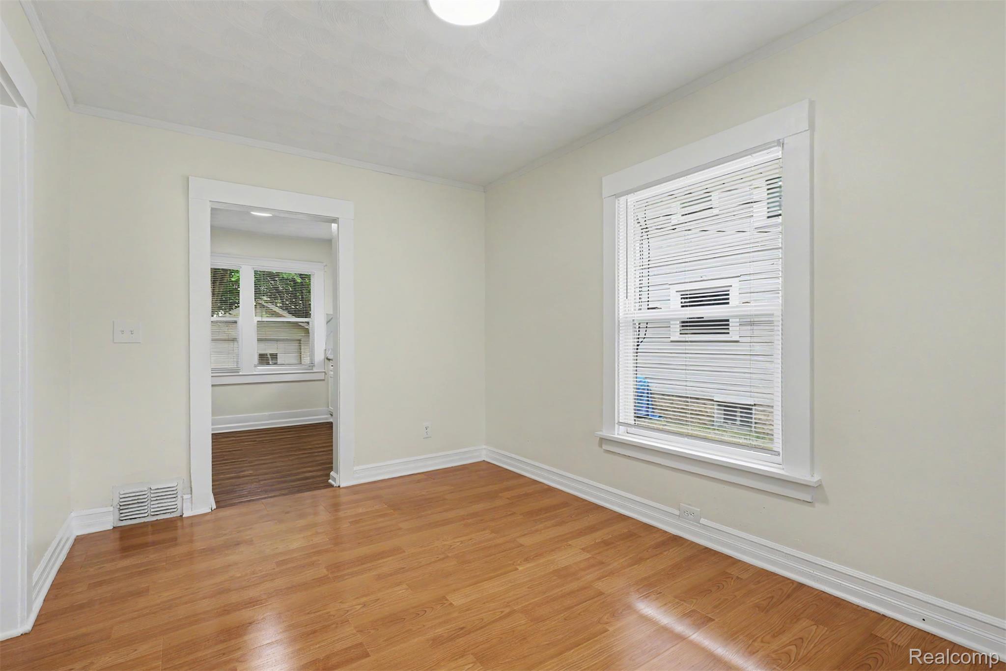 2102 Forest Avenue Property Photo 20