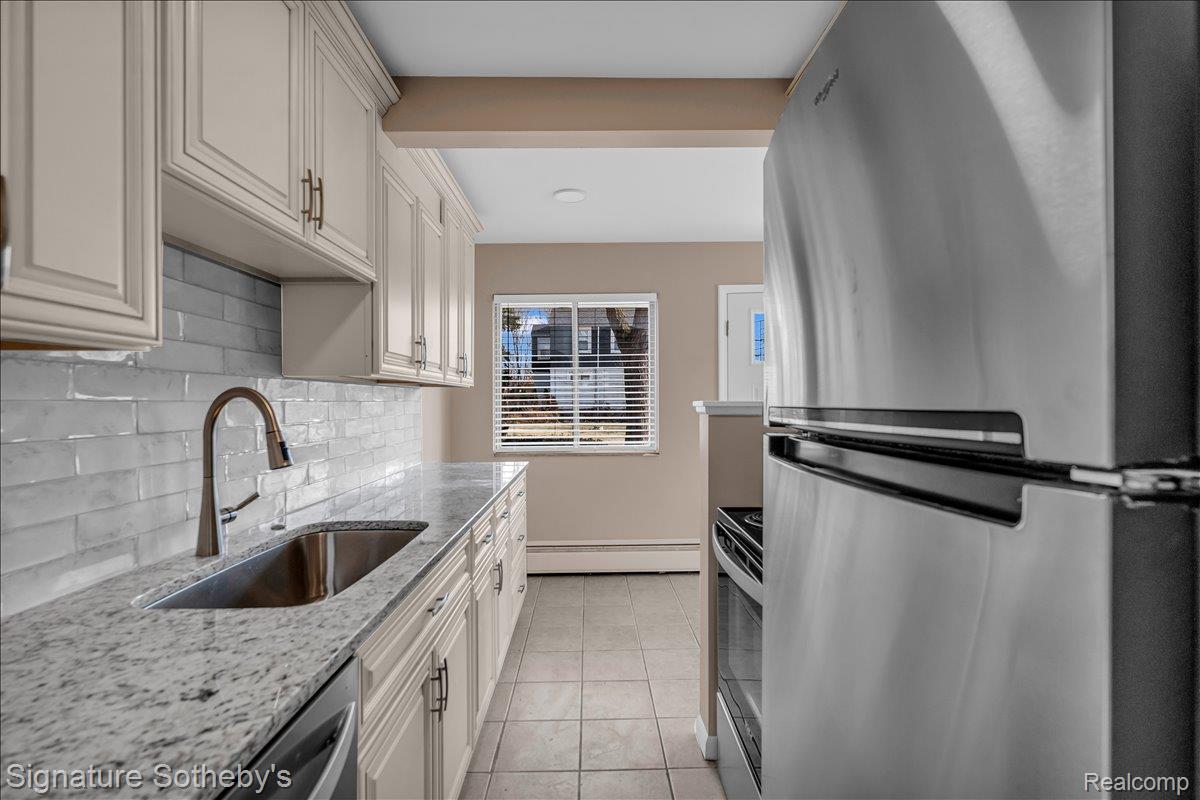 141 Ardmore Drive Property Photo 9