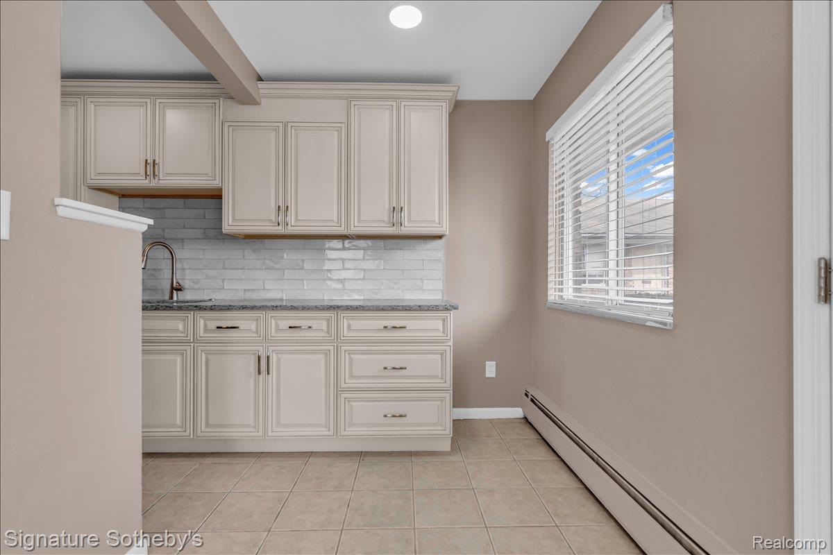 141 Ardmore Drive Property Photo 11