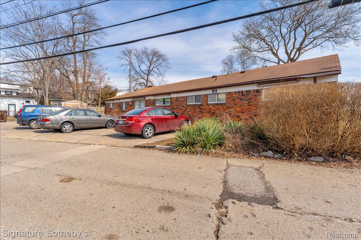 141 Ardmore Drive Property Photo 18