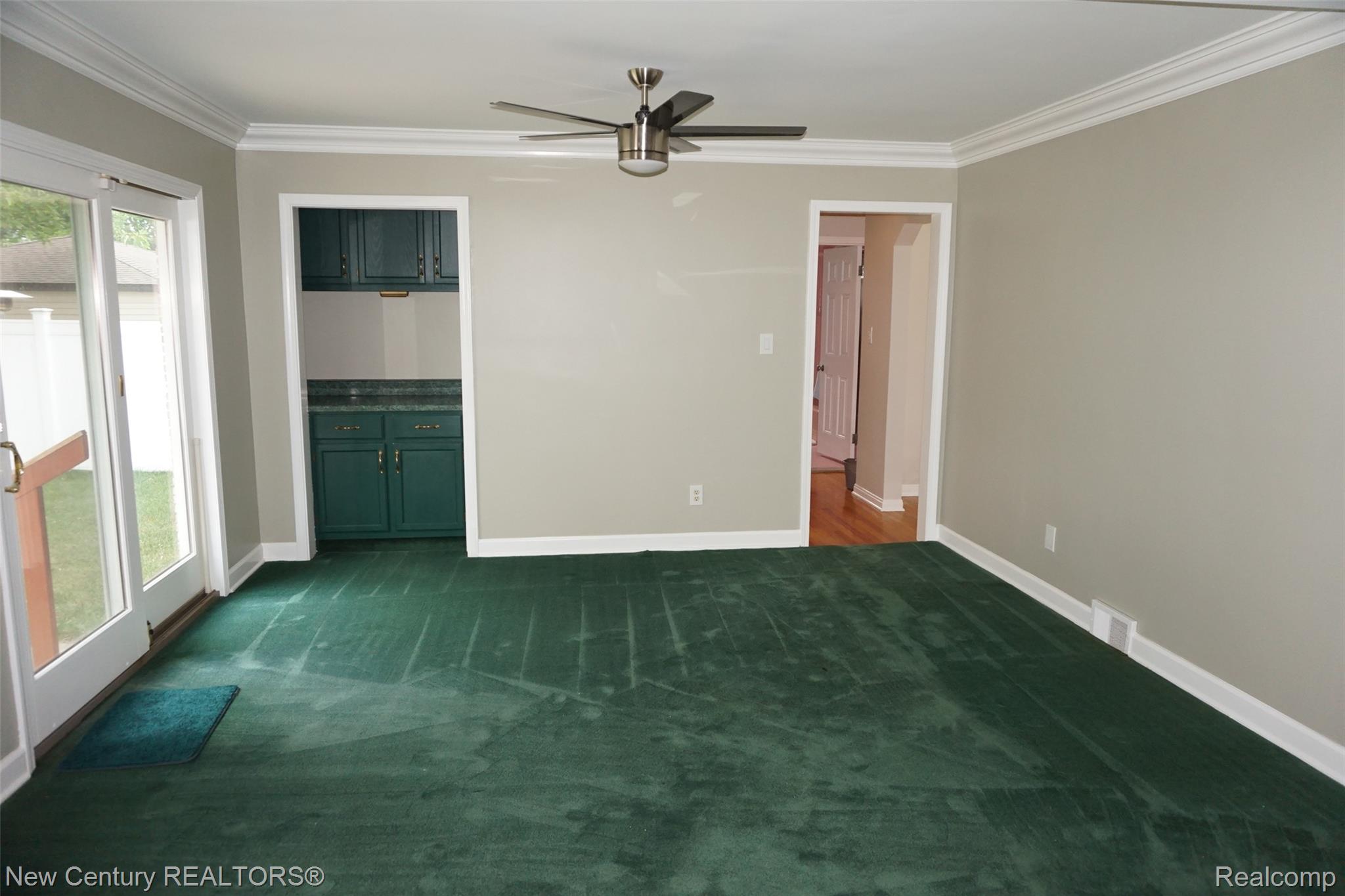 12831 Northfield Boulevard Property Photo 7