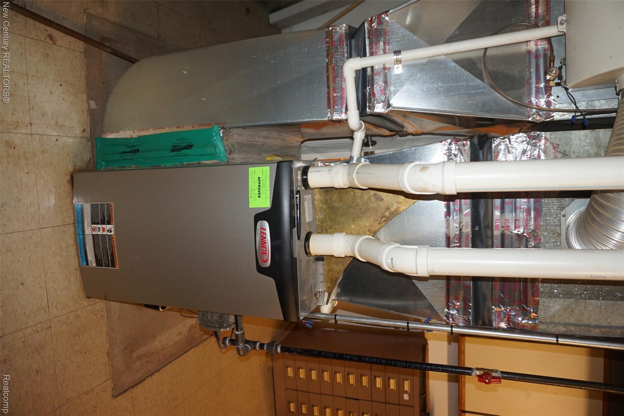 12831 Northfield Boulevard Property Photo 14
