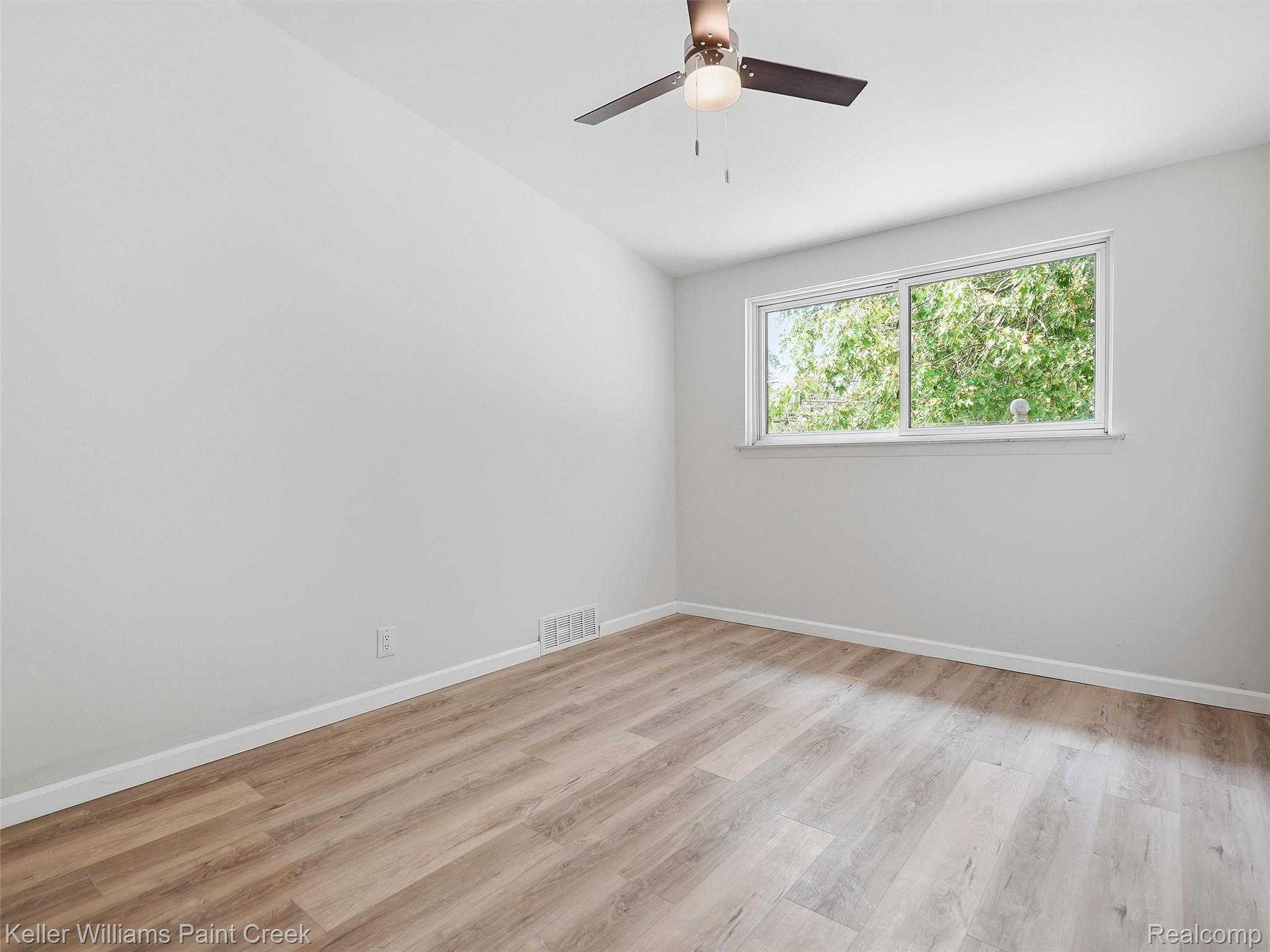 711 Jamaica Drive Property Photo 27