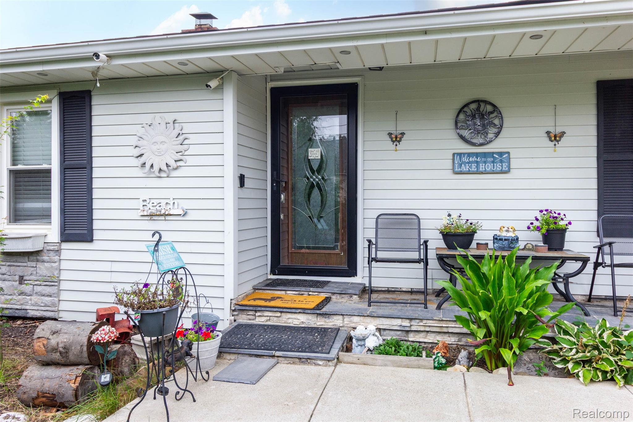 11586 Norway Drive Property Photo 4