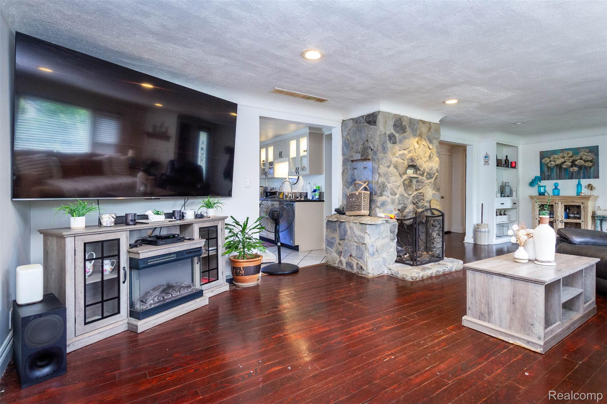 11586 Norway Drive Property Photo 8