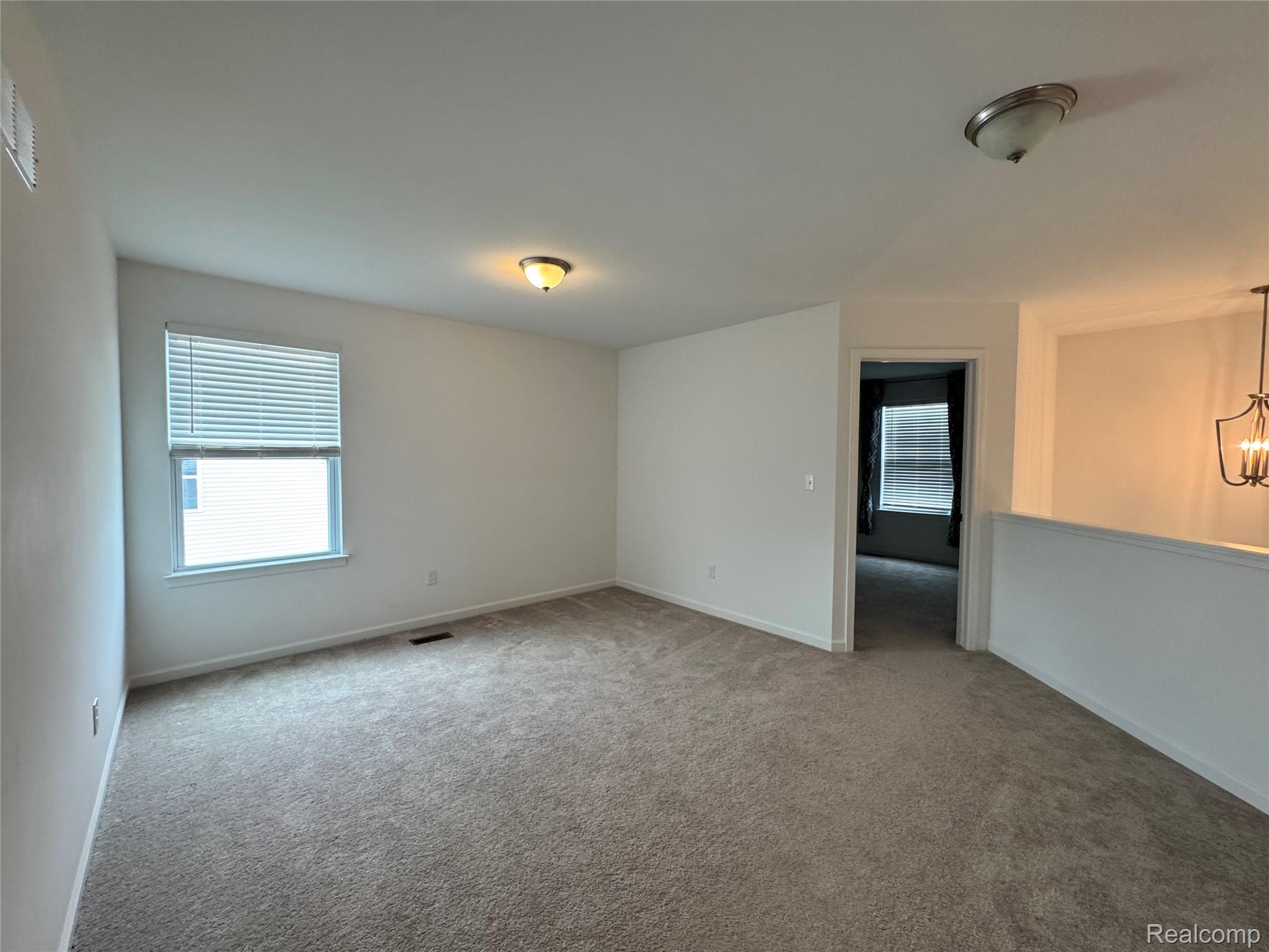 278 Springview Street Property Photo 32