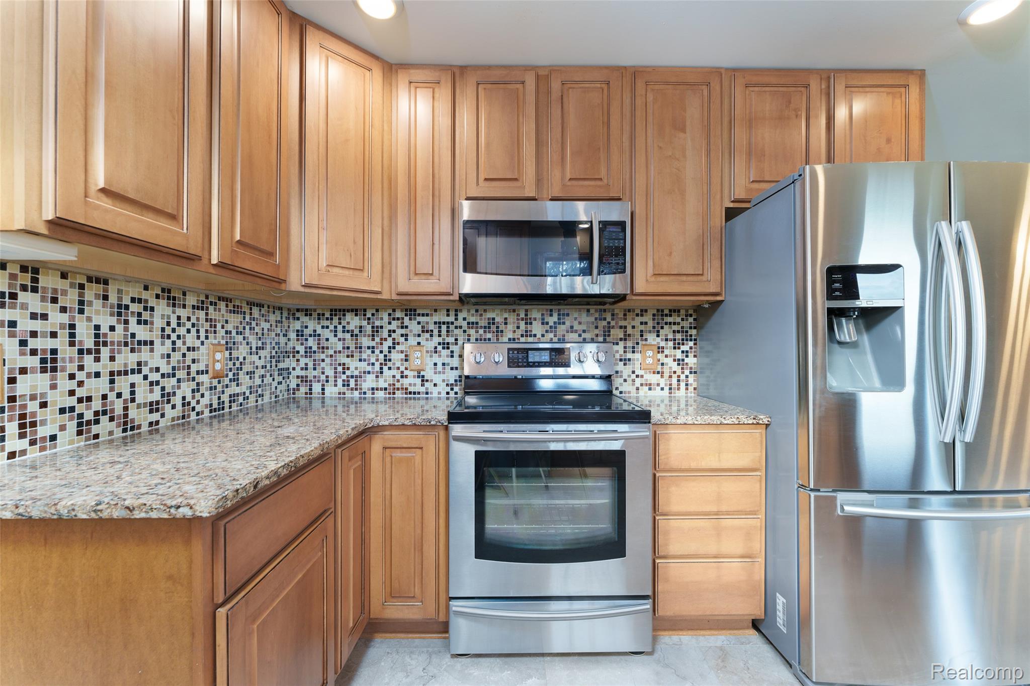 1188 Maxfield Road Property Photo 8