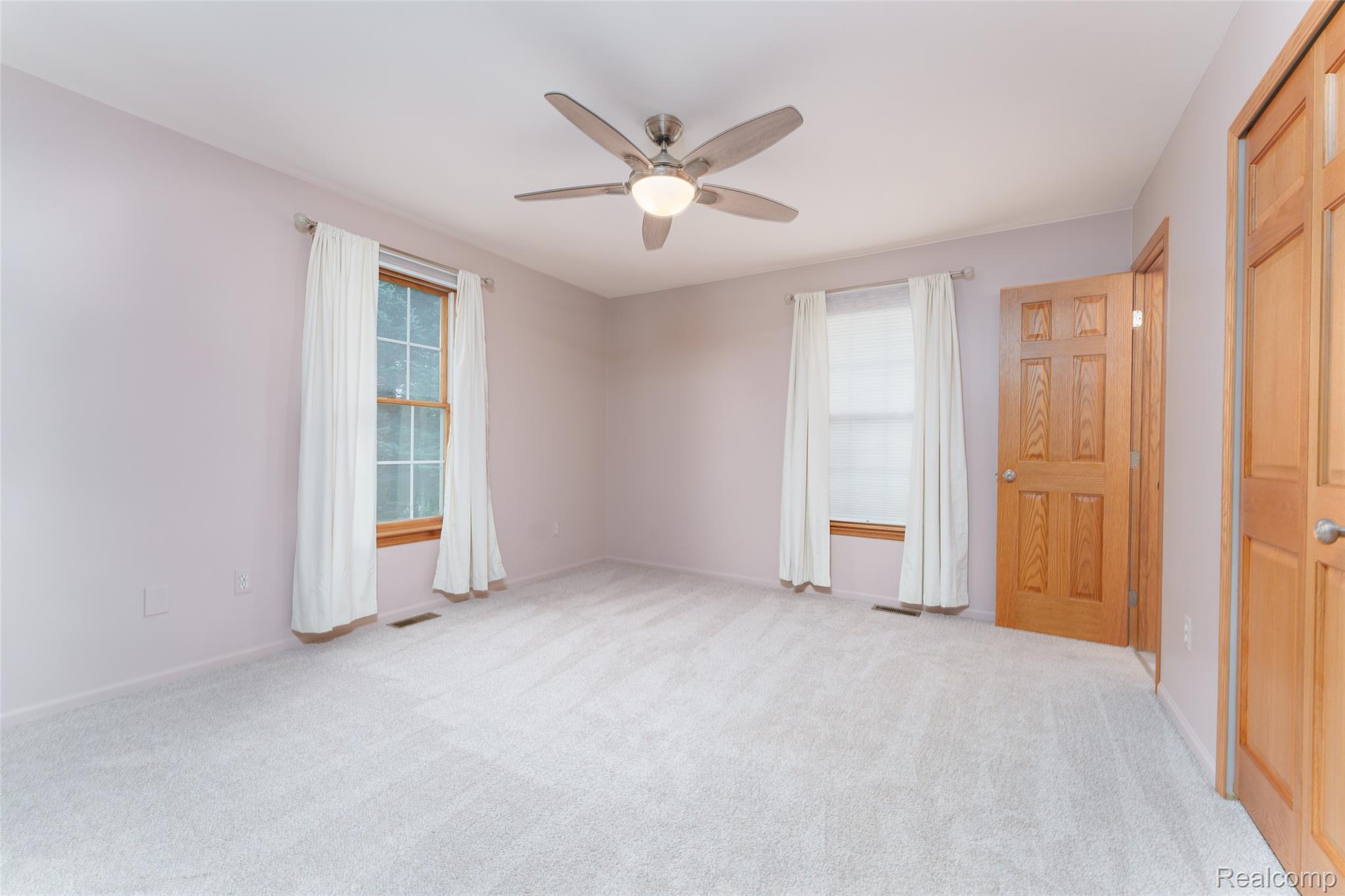 1188 Maxfield Road Property Photo 15