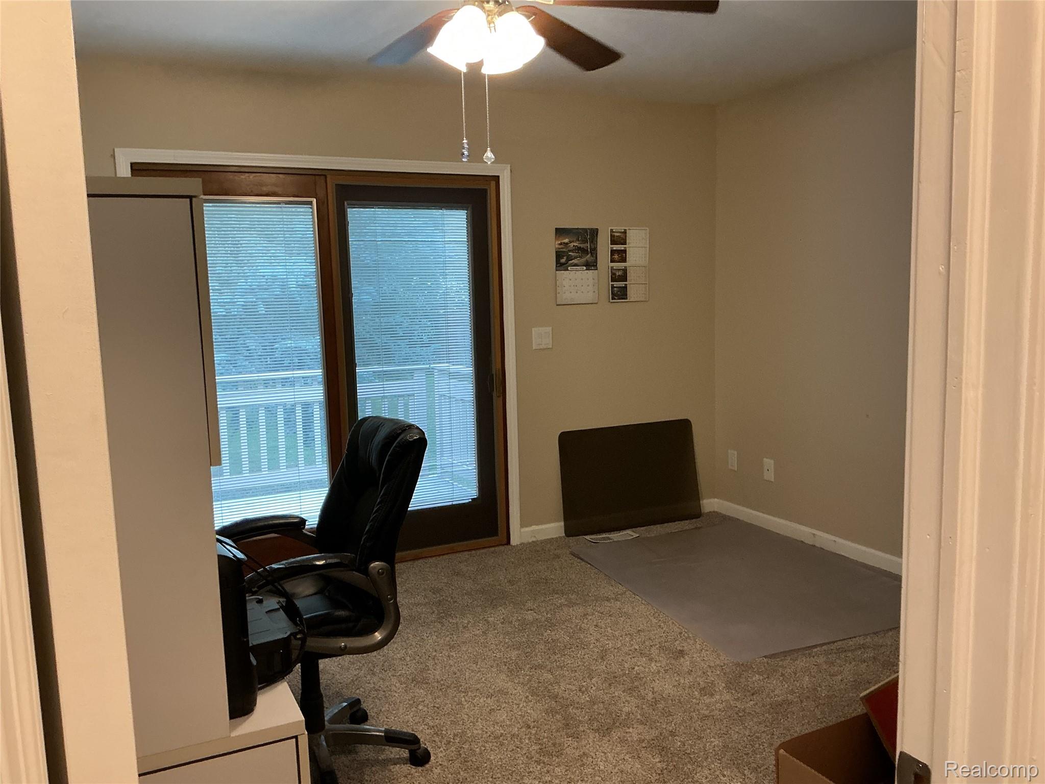 1580 Carthage Property Photo 5