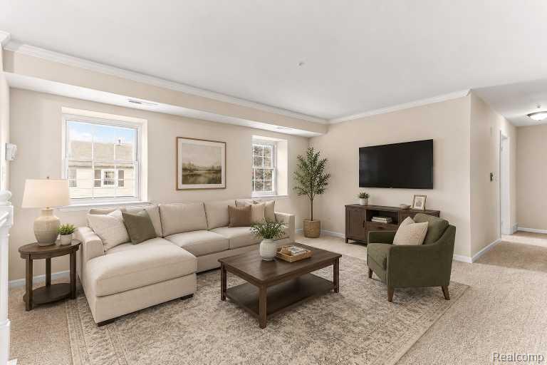 2260 N Hix Road Property Photo 2